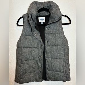 Women's Old Navy Quilted Vest Gray